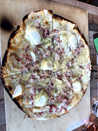 Tarte flambée du Restaurant de spécialités alsaciennes Bratschall Manala à Kaysersberg - n°7