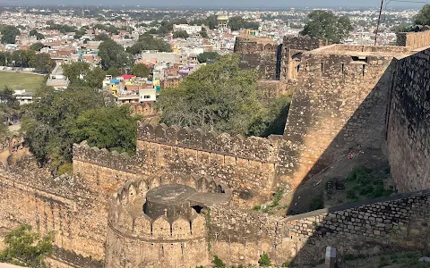Jhansi Fort image