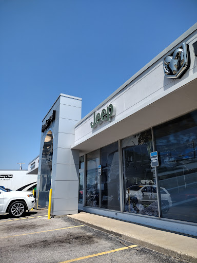 Chrysler Dealer «Preferred Chrysler Dodge Jeep Ram of Muskegon», reviews and photos, 3146 Henry St, Muskegon, MI 49441, USA