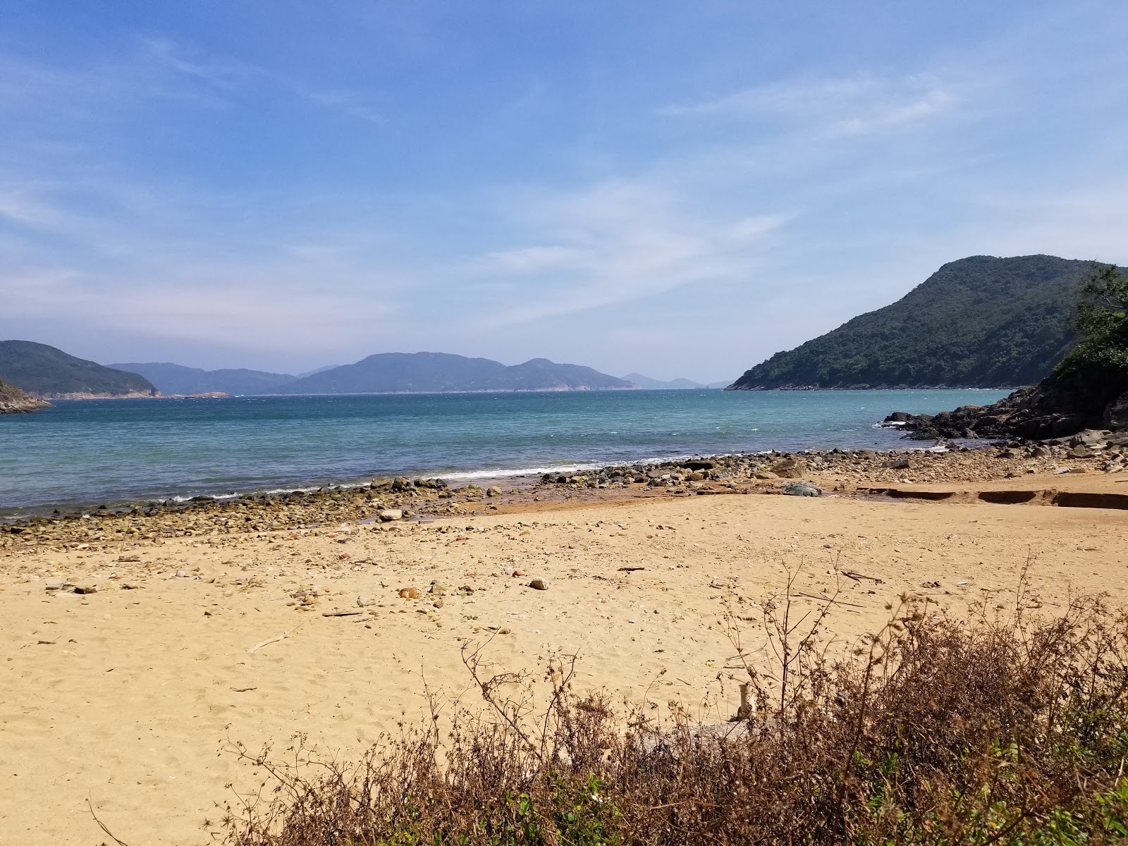 Photo of Sheung Sze Wan Beach with partly clean level of cleanliness