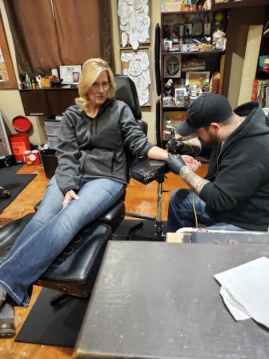 Tattoo Shop «Game Over Tattoo», reviews and photos, 112 Meadville St, Edinboro, PA 16412, USA