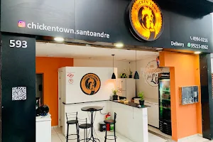 Chicken Town Santo André image
