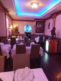 Atmosphère du Restaurant Indien SURAJ Paris - n°16