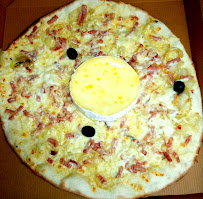 Pizza du Pizzas à emporter Pizzas Chez BERNARD à Saint-Pey-d'Armens - n°9