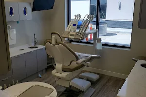 Renew Dental Winnipeg - Bridgwater Dentist image