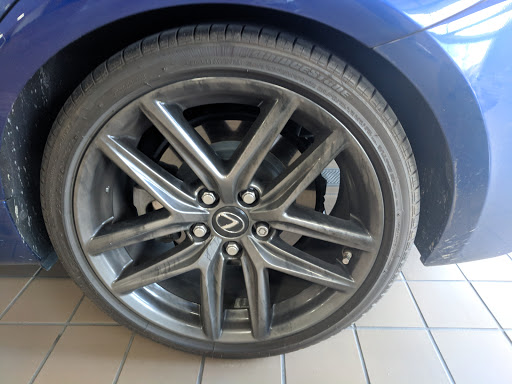 Car Dealer «Hendrick Automotive Group - Independence Center», reviews and photos, 6030 E Independence Blvd, Charlotte, NC 28212, USA