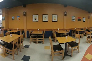 Medi's Mediterranean Fusion Restaurant image