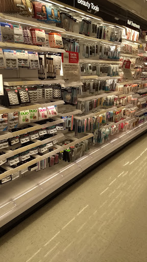 Department Store «Target», reviews and photos, 1400 E Lake Cook Rd, Wheeling, IL 60090, USA