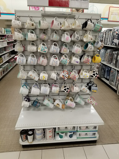 Clothing Store «Burlington Coat Factory», reviews and photos, 5766 Buford Hwy NE, Doraville, GA 30340, USA