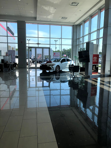 Toyota Dealer «Pohanka Toyota Of Salisbury», reviews and photos, 2010 N Salisbury Blvd, Salisbury, MD 21801, USA