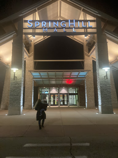 Shopping Mall «Spring Hill Mall», reviews and photos, 1072 Spring Hill Ring Rd, Dundee Township, IL 60118, USA