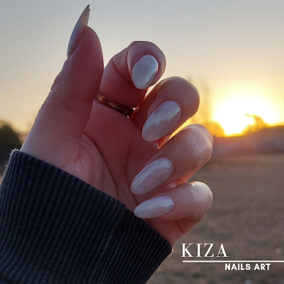 Kiza Nails