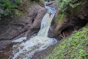 Gorge Waterfalls image