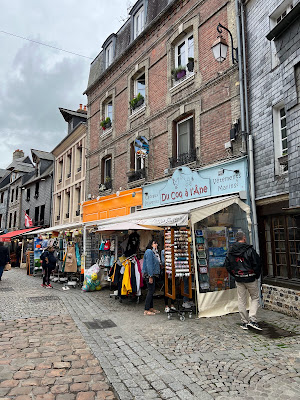 Du Coq À L'âne à Honfleur