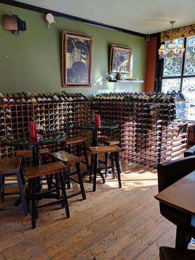 Wine Store «San Dimas Wine Shop & Tasting Room», reviews and photos, 225 W Bonita Ave, San Dimas, CA 91773, USA
