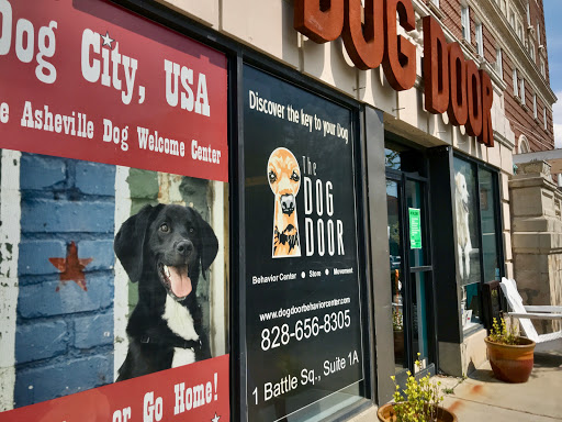 Dog Trainer «Dog Door Behavior Center and Outfitters», reviews and photos, 1 Battle Square A, Asheville, NC 28801, USA