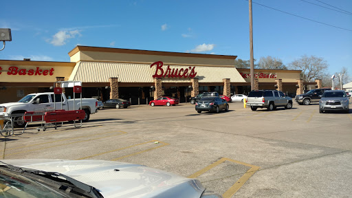 Grocery Store «Market Basket», reviews and photos, 6001 39th St, Groves, TX 77619, USA