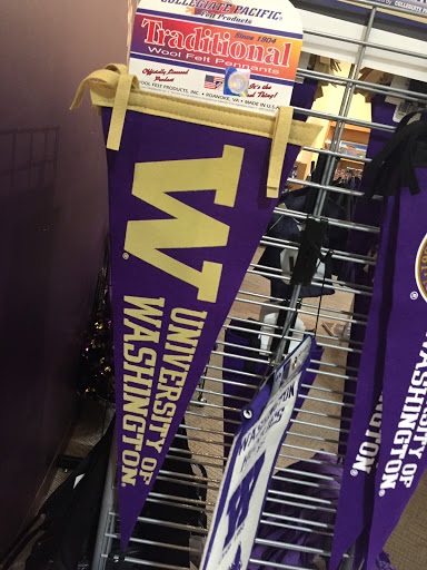 Book Store «University Book Store», reviews and photos, 15311 Main St, Mill Creek, WA 98012, USA