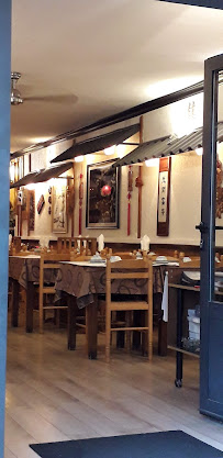 Atmosphère du Restaurant asiatique Restaurant La Baguette à Vaison-la-Romaine - n°1