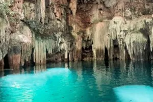 Cenote y Restaurante Tsukán Santuario de Vida image