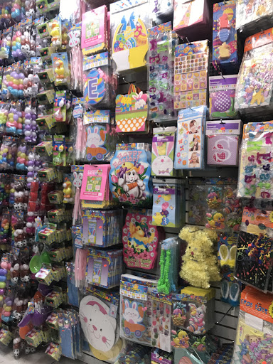 Dollar Store «Discount King», reviews and photos, 2271 Hylan Blvd, Staten Island, NY 10306, USA