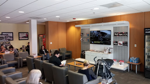 Nissan Dealer «AutoNation Nissan Las Vegas», reviews and photos, 5800 W Sahara Ave, Las Vegas, NV 89146, USA