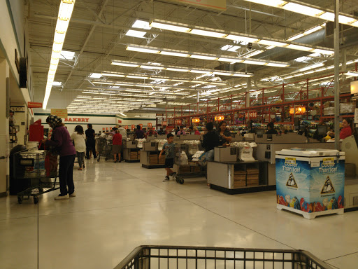 Supermarket «WinCo Foods», reviews and photos, 14338 E Foothill Blvd, Fontana, CA 92335, USA