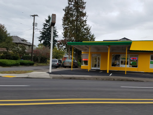 Dry Cleaner «Fashion Cleaners», reviews and photos, 6317 NE Sandy Blvd, Portland, OR 97213, USA