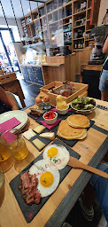 Photo n°86 de La Balançoire by La Bicyclette Rose à Aix-les-Bains ()