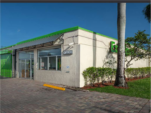 Self-Storage Facility «Storage Post Self Storage Lauderdale Manors», reviews and photos, 2290 NW 19th St, Fort Lauderdale, FL 33311, USA