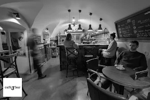 Café & Bar No3 image