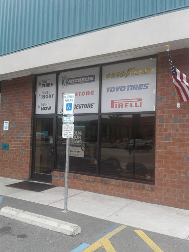 Tire Shop «Mavis Discount Tire», reviews and photos, 4549 Milford Rd, East Stroudsburg, PA 18302, USA