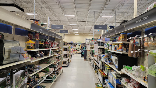 Pet Supply Store «PetSmart», reviews and photos, 111 Nassau Park Blvd, Princeton, NJ 08540, USA