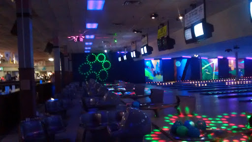 Bowling Alley «Westdale Bowling Center & Lazer Tag», reviews and photos, 2020 Scotty Dr, Cedar Rapids, IA 52404, USA