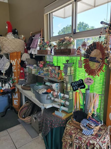 Dry Cleaner «Colonial Cleaners, Inc.», reviews and photos, 3701 Lyndale Ave S, Minneapolis, MN 55409, USA