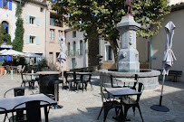 Atmosphère du Restaurant français Le Portanel à Bages - n°9