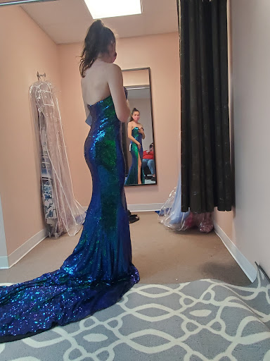 Bridal Shop «Memories Bridal and Prom», reviews and photos, 2835 Cincinnati Dayton Rd, Middletown, OH 45044, USA