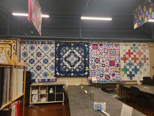 Fabric Store «Top Shelf Quilts», reviews and photos, 10 Elwood St, Frankfort, IL 60423, USA