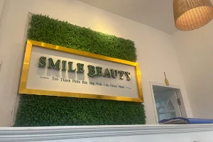 Nha Khoa Smile Beauty - Trung tâm Niềng Răng, Cấy ghép Implant, Nhổ Răng Khôn không đau, Bọc răng sứ thẩm mỹ image
