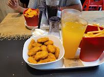 Aliment-réconfort du Restaurant de hamburgers McDonald's à Marseille - n°2