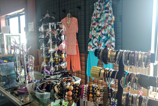 Thrift Store «Bethesda Thrift Shop», reviews and photos, 7606 US-14, Crystal Lake, IL 60012, USA