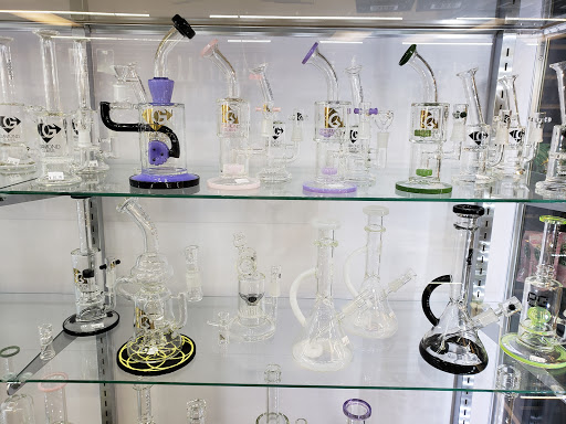 Vaporizer Store «HoneyComb HideOut Smoke Shop», reviews and photos, 467 E Plumb Ln, Reno, NV 89502, USA