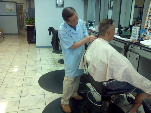 Nail Salon «Pro Cut Salon», reviews and photos, 1861 E Gibson Rd # C, Woodland, CA 95776, USA