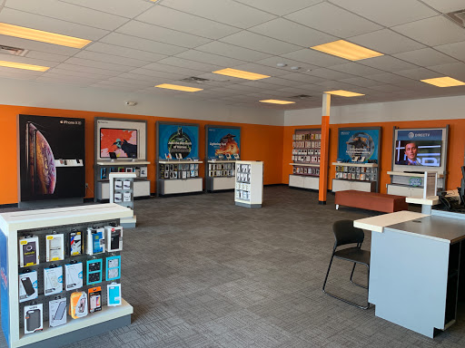 Cell Phone Store «AT&T Authorized Retailer», reviews and photos, 103 N Hamilton Rd, Gahanna, OH 43230, USA