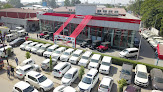 Mahindra Kumar Autowheels   Suv & Commercial Vehicle Showroom