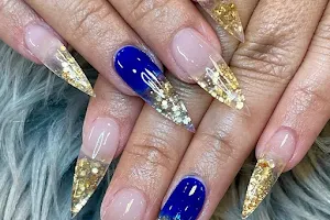 Luxury Nails and Hair Spa image