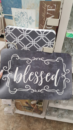 Dollar Store «Dollar Tree», reviews and photos, 1840 Long Beach Blvd, Long Beach, CA 90806, USA