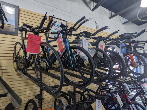 Bicycle Repair Shop «Ridgewood Cycle Shop», reviews and photos, 35 N Broad St, Ridgewood, NJ 07450, USA