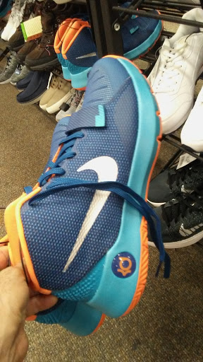 Clothing Store «Burlington Coat Factory», reviews and photos, 24 Wayne Hills Mall, Wayne, NJ 07470, USA