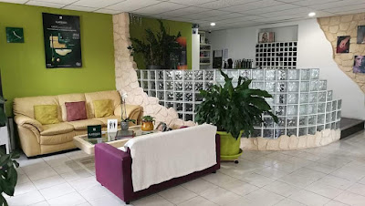 Le salon de Karoline à Solliès-Ville
